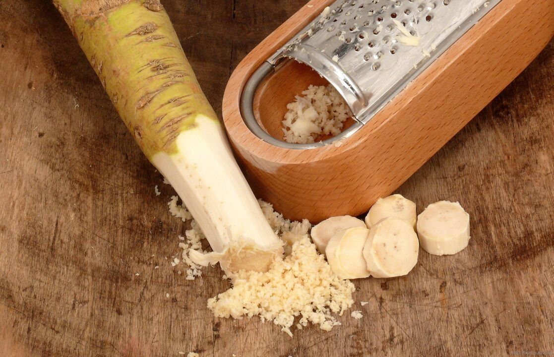 Grated horseradish root for preparation of medicinal rub for lumbar osteochondrosis